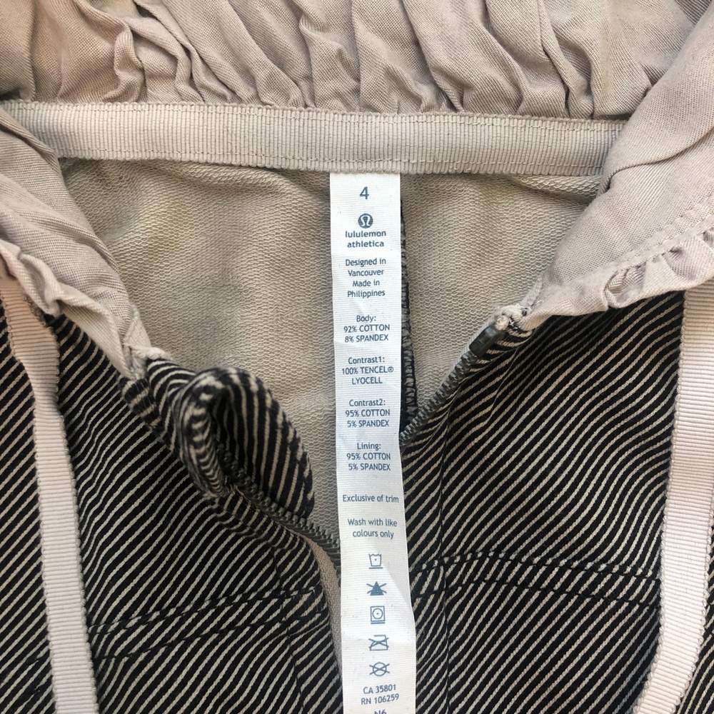 Lululemon Movement Jacket - Picture 11 of 11